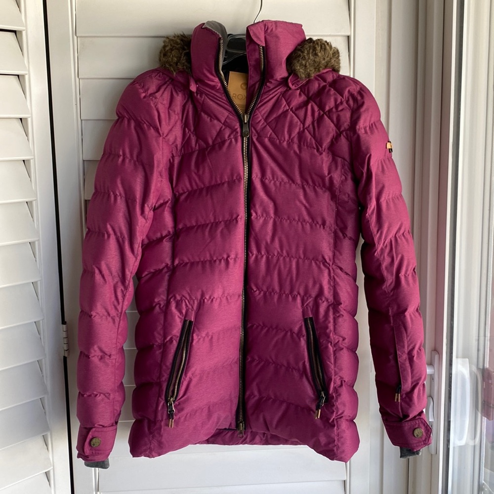 Roxy snow jacket size medium